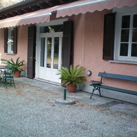 Villino Nel Parco * Verbania
