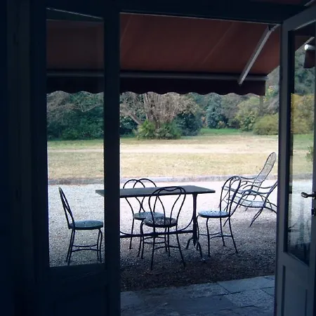 Villino Nel Parco Feriehus Verbania